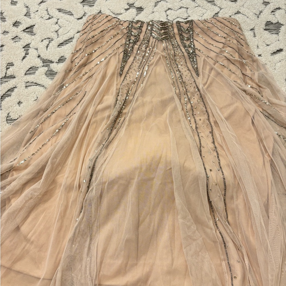 Blush dress - Picture 3 of 5